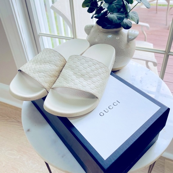 Gucci Shoes - Gucci Leather Microguccissima Soft White Slides